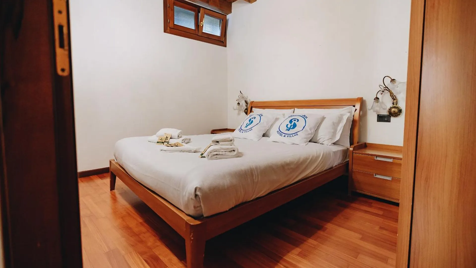 Sg Family - Arilica Loft Apartment Peschiera del Garda