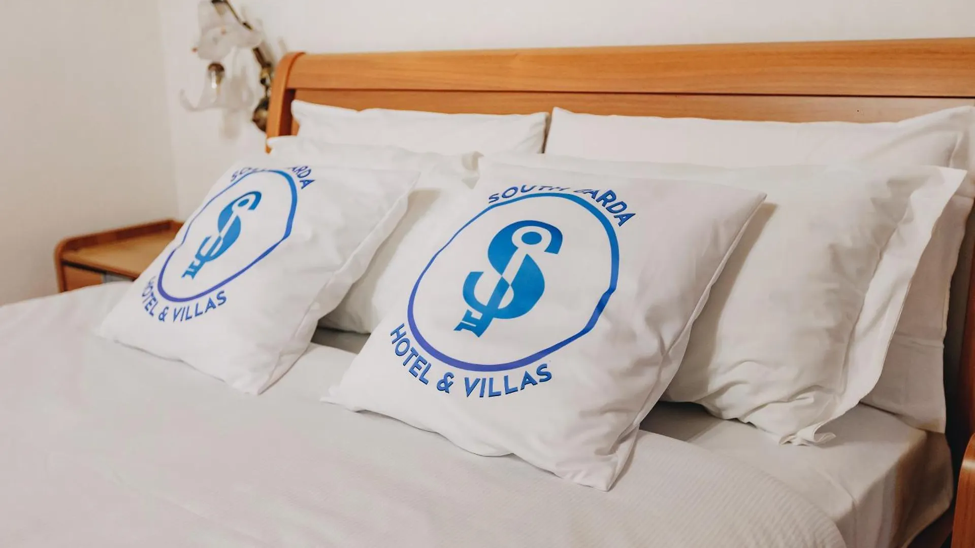 Sg Family - Arilica Loft Apartment Peschiera del Garda